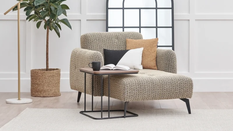 lines – fauteuil (berjer) avec repose jambes, tissu bouclé jaune