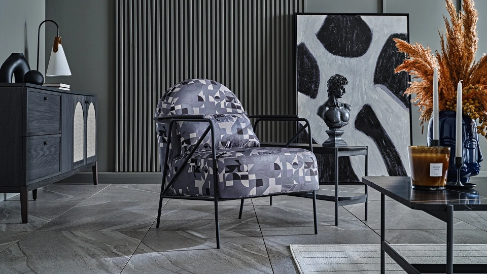 momenti – fauteuil (berjer) tissu satiné pétrole momenti – fauteuil (berjer) tissu satiné pétrole