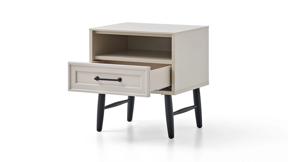6a6b5b42e14ec 85838315 sw1920sh1080.png TRENTO – Table de chevet – vue 3