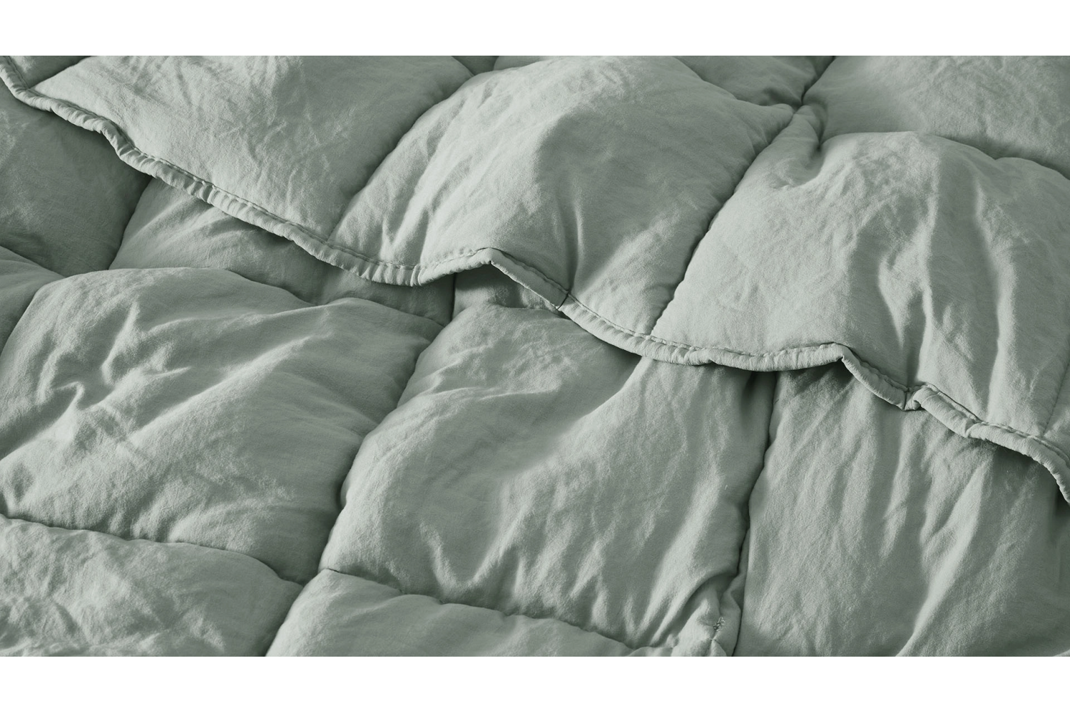 6a6b624ea0cb0 71590068 sw1920sh1080.png LOVA MELORIA – Couette – Réf. 2088 – vue 2