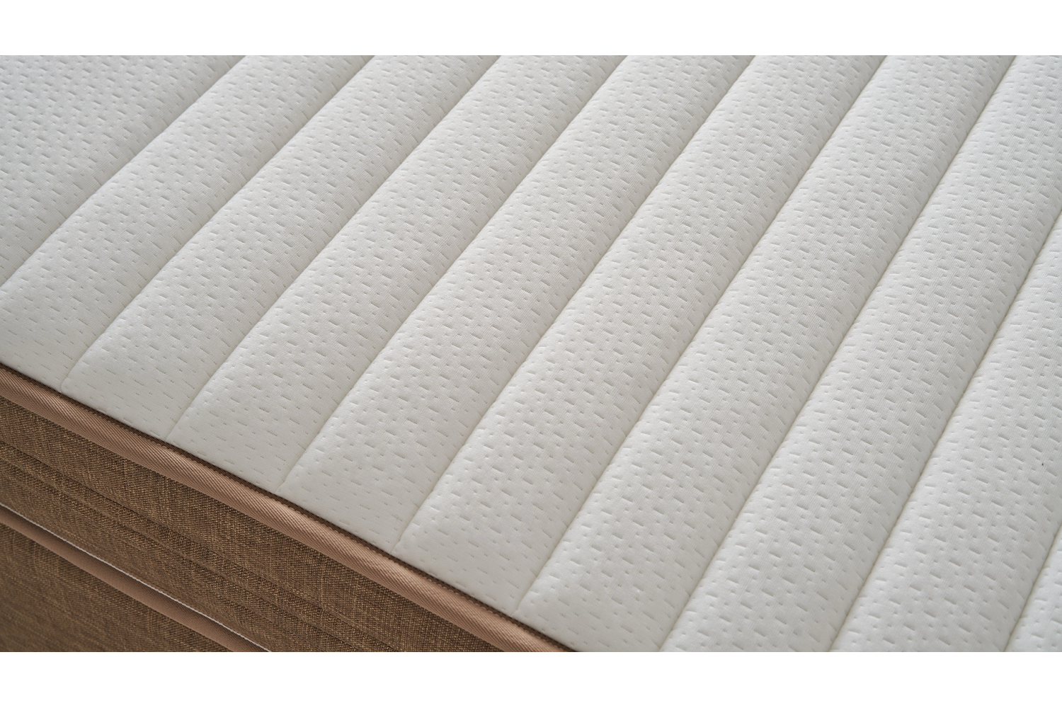 6a6b66d07dfeb 69077964 sw1920sh1080.png LOVA ERGO FIRM – Matelas – 100x200 cm – vue 3