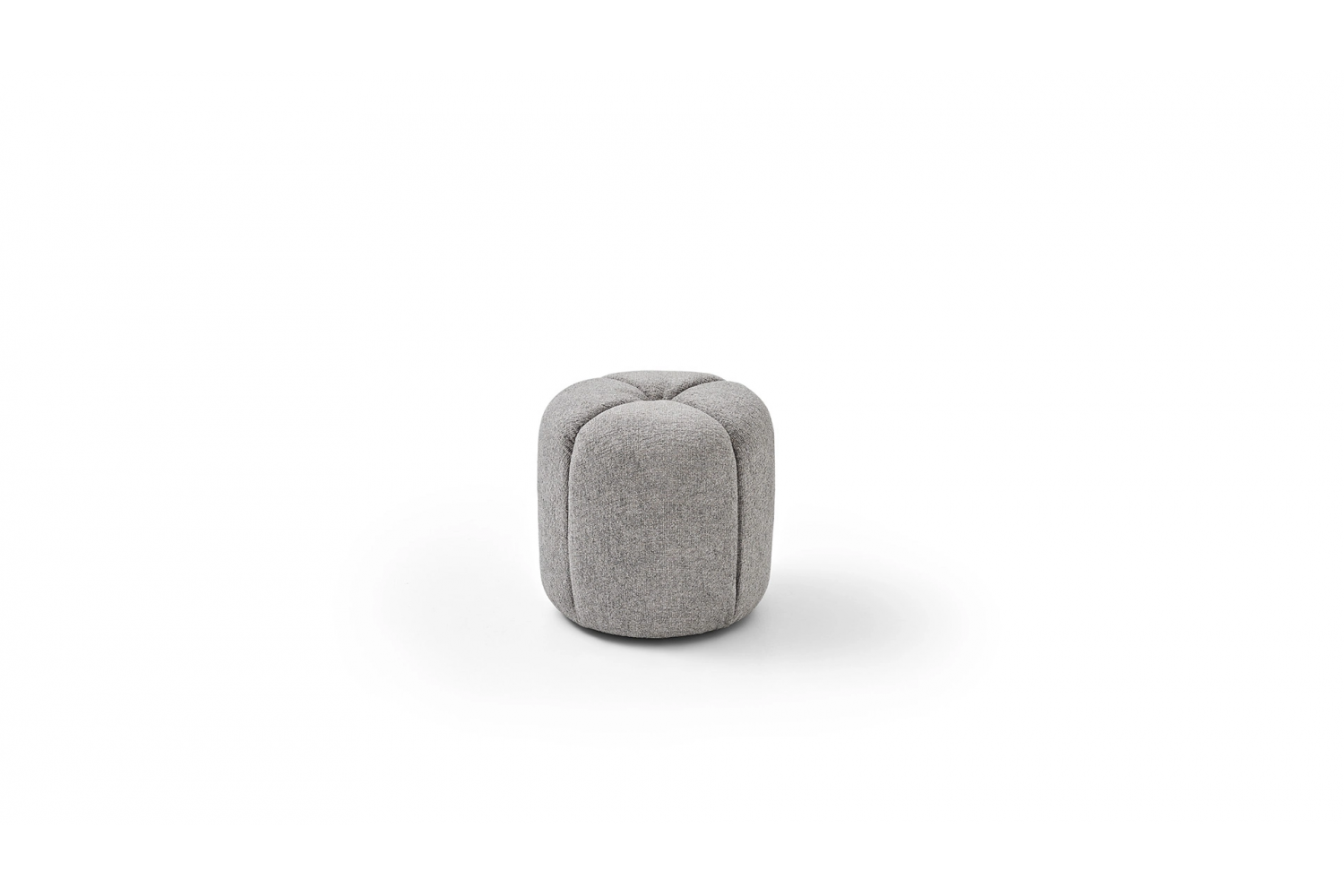 6a6b67b086f83 70160317 sw1920sh1080.png LOVA JUPITER SMALL OTTOMAN – Jupiter Small Ottoman – 400x400 cm – Réf. 2577