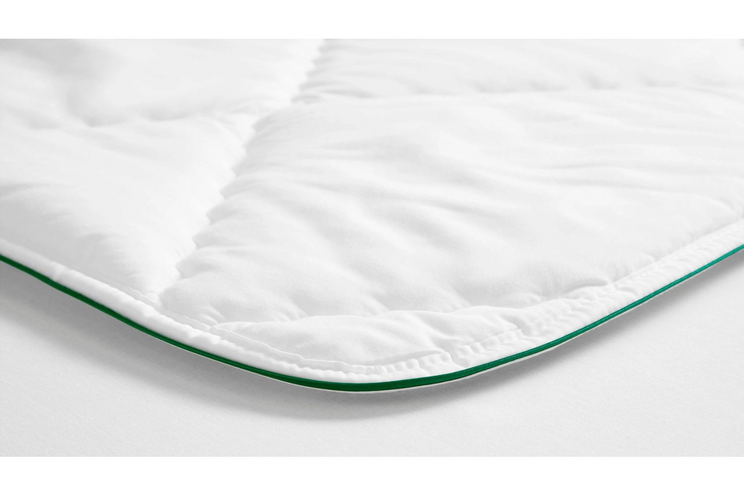 6a6b7c474a4fa 98820484 sw1920sh1080.png LOVA CLEAN BABY – Couette – vue 2